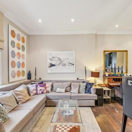 Charming And Full Of Character Apartment London Ngoại thất bức ảnh